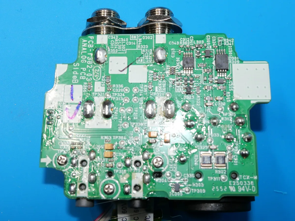 AMS-22アナログ基板の回路側